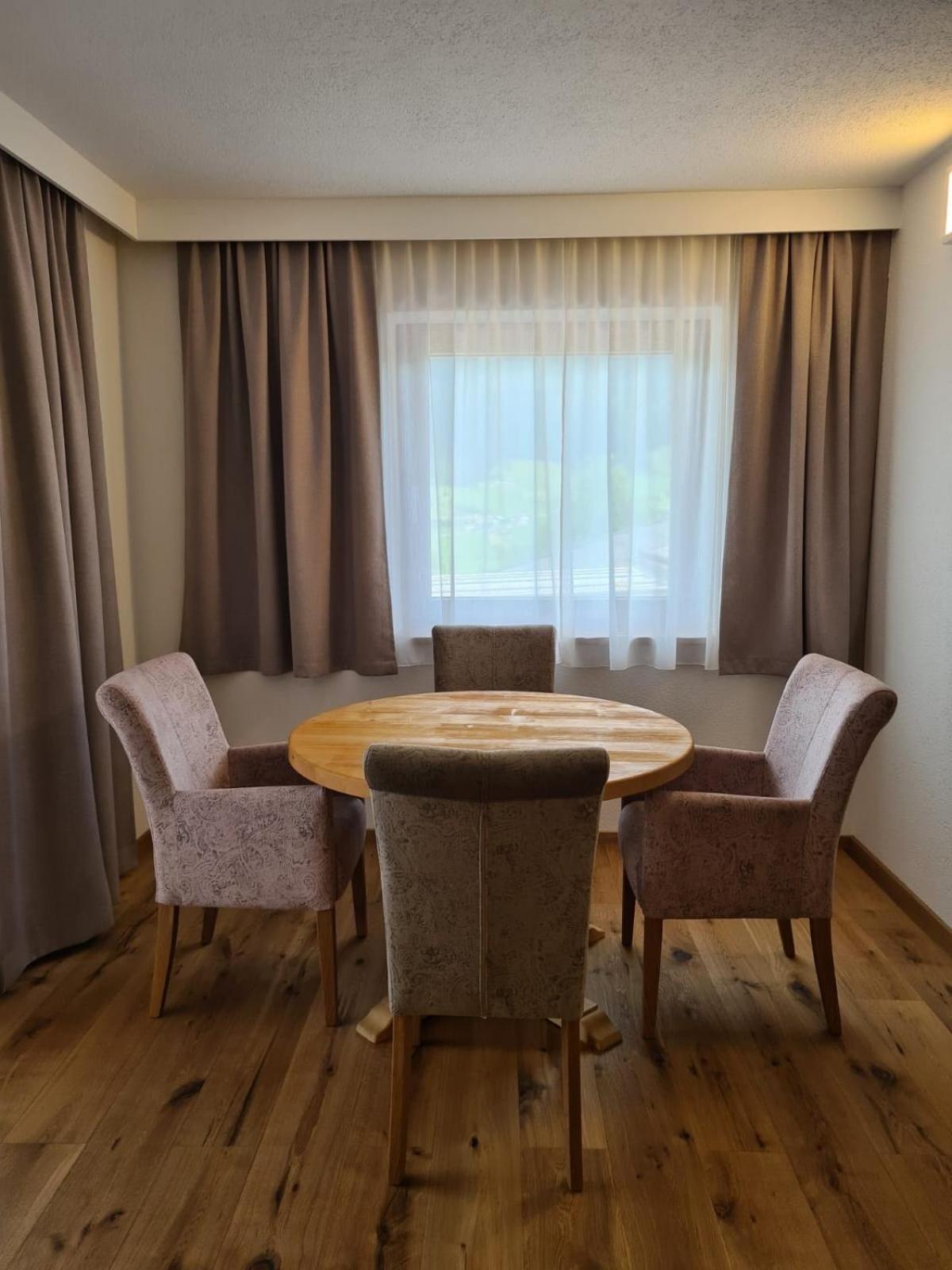 Apartment Huter Йерценс Экстерьер фото